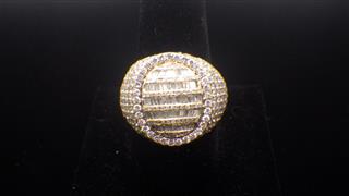 Men's 10K Diamond Cluster Oval Ring Yellow Gold 13g Size 10.5
